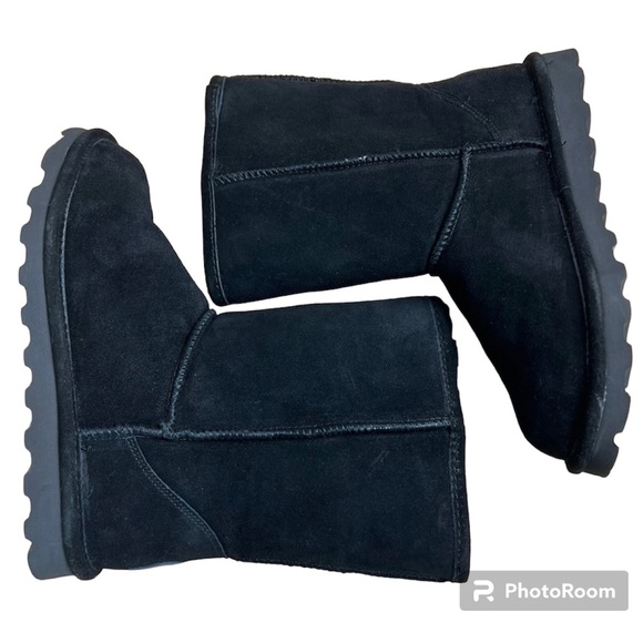BearPaw Shoes - Bearpaw Elle Short Black boots 9 LEATHER & SHEEP WOOL Fits 9.5 as well! LIKE NEW